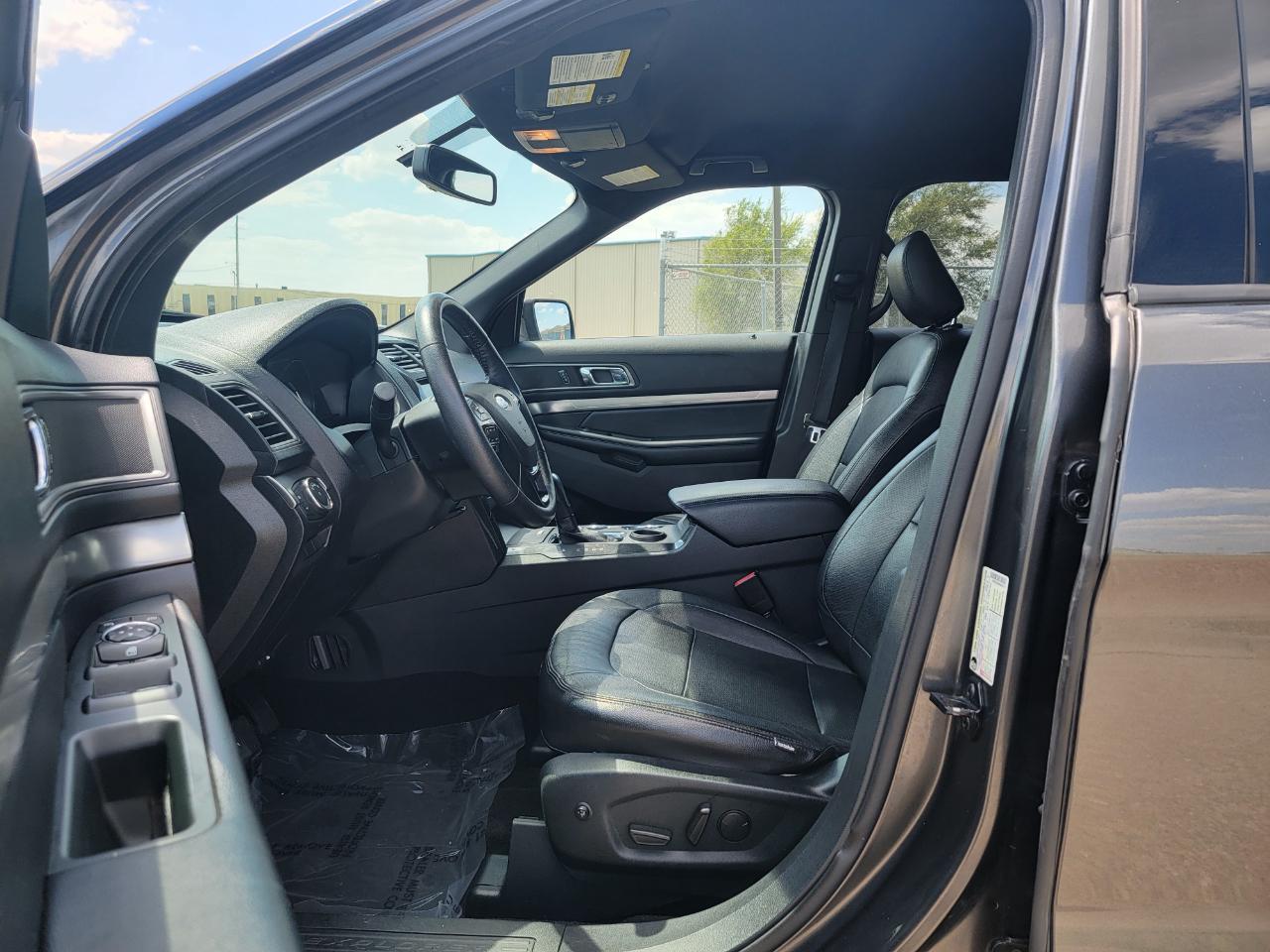 Ford Explorer XLT FWD 2019