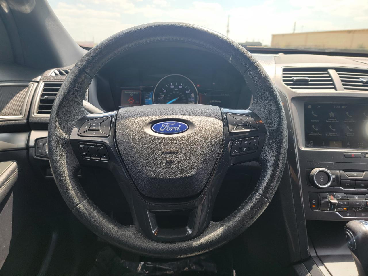Ford Explorer XLT FWD 2019