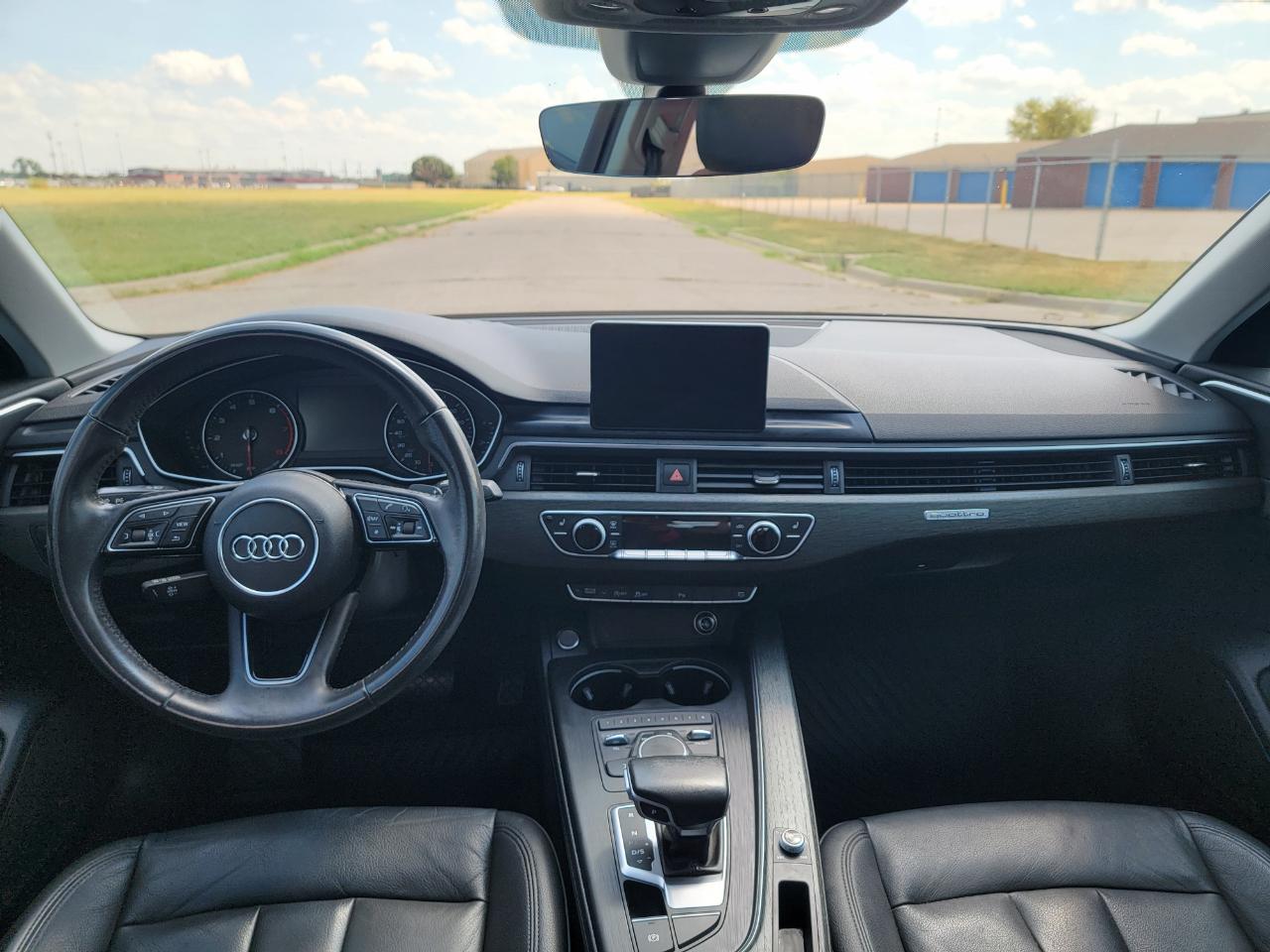 Audi A4 2.0 TFSI Auto Premium quattro AWD 2017