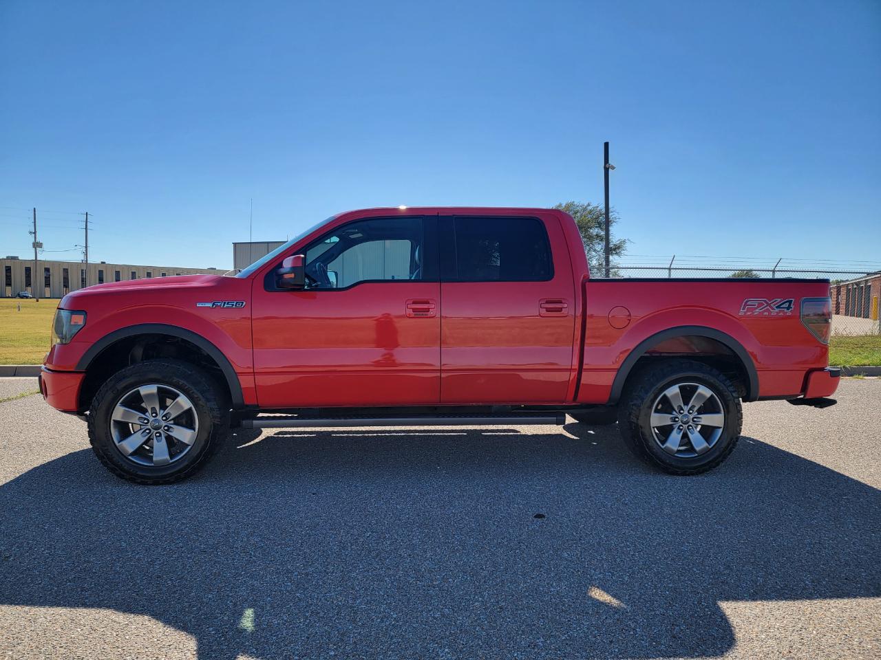 Ford F-150 4WD SuperCrew 145" Platinum 2013