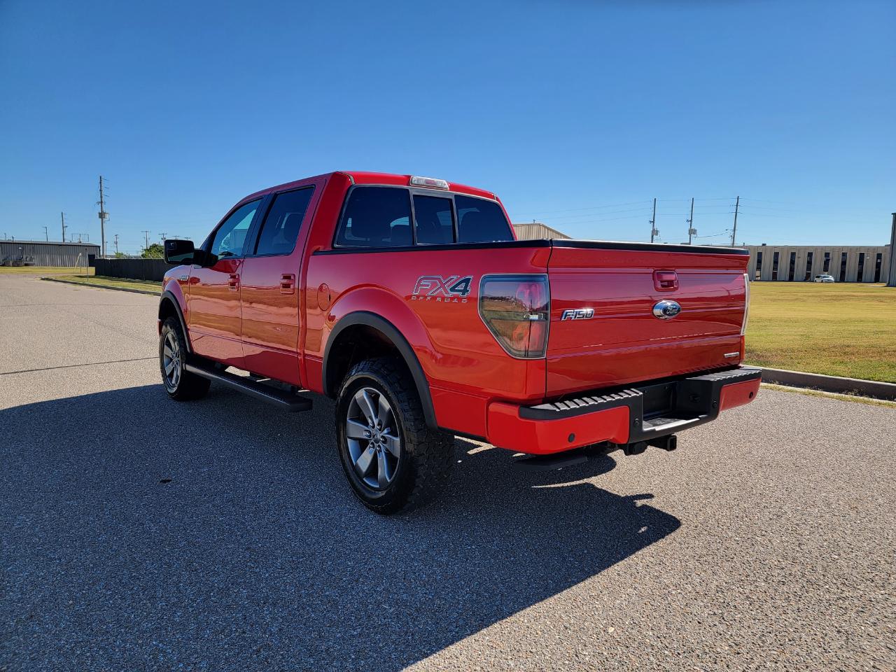 Ford F-150 4WD SuperCrew 145" Platinum 2013