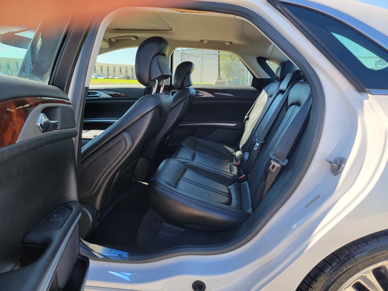 Lincoln MKZ 4dr Sdn AWD 2015