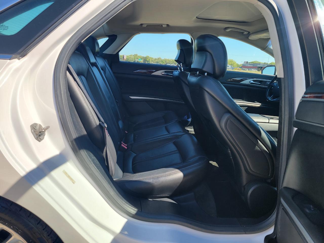 Lincoln MKZ 4dr Sdn AWD 2015