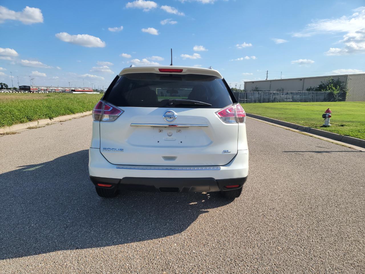 Nissan Rogue FWD 4dr SL 2016