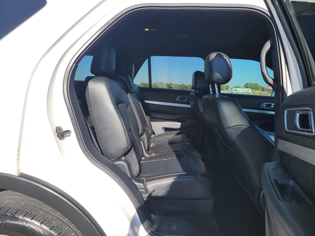 Ford Explorer FWD 4dr XLT 2016