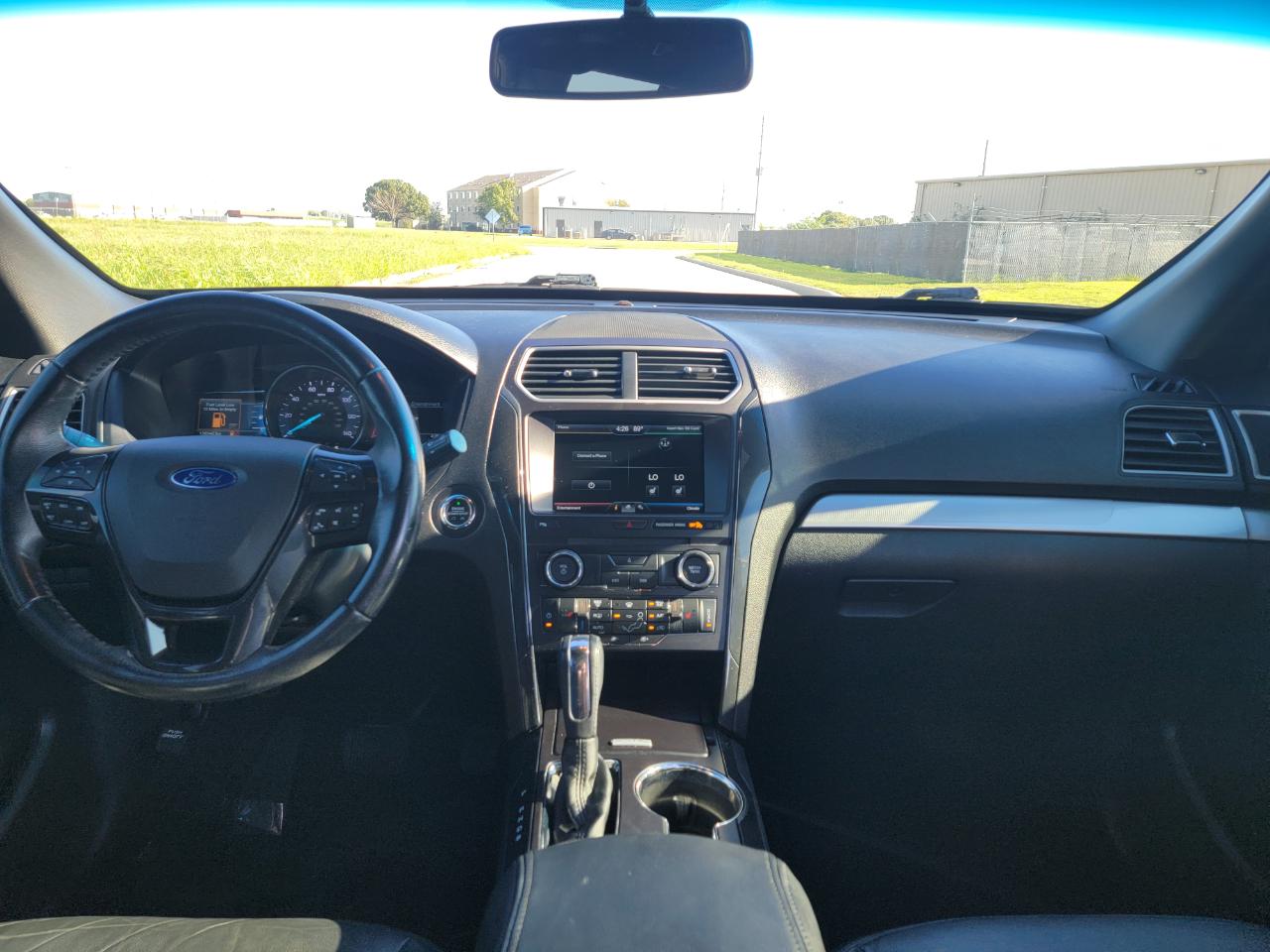 Ford Explorer FWD 4dr XLT 2016