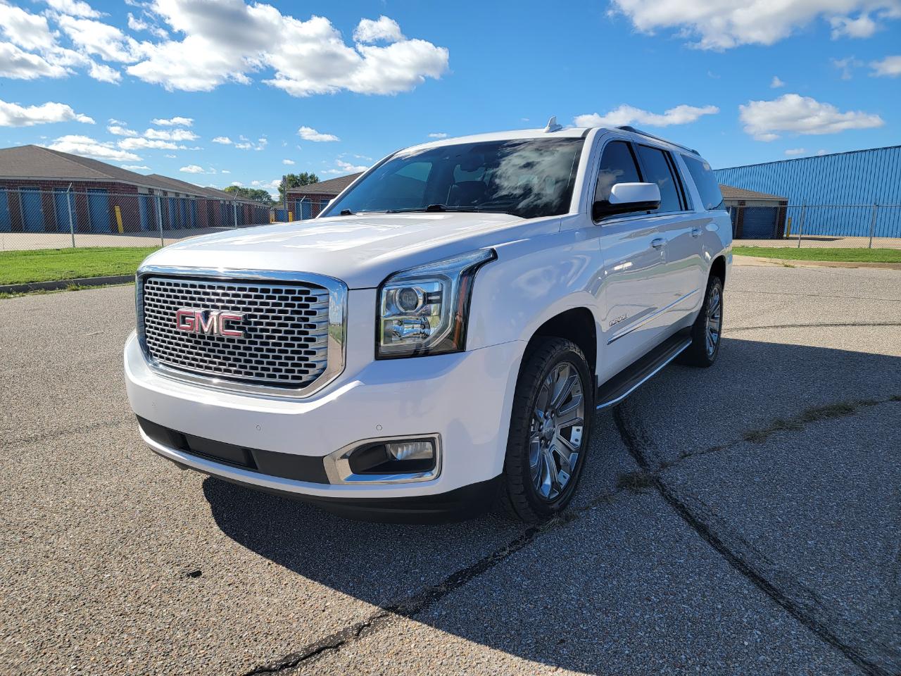 GMC Yukon XL 4WD 4dr Denali 2016