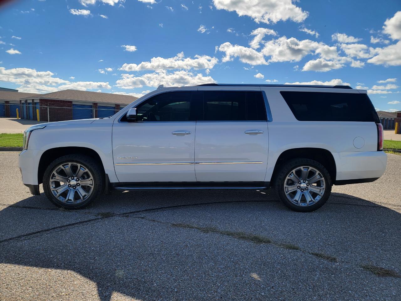 GMC Yukon XL 4WD 4dr Denali 2016