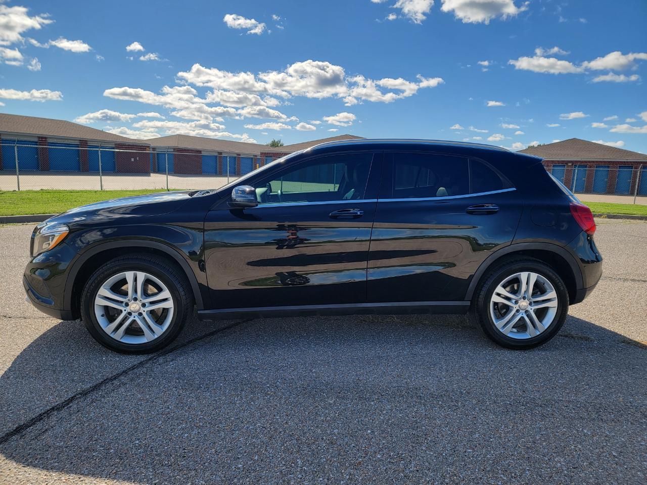 Mercedes-Benz GLA-Class 4MATIC 4dr GLA 250 2015