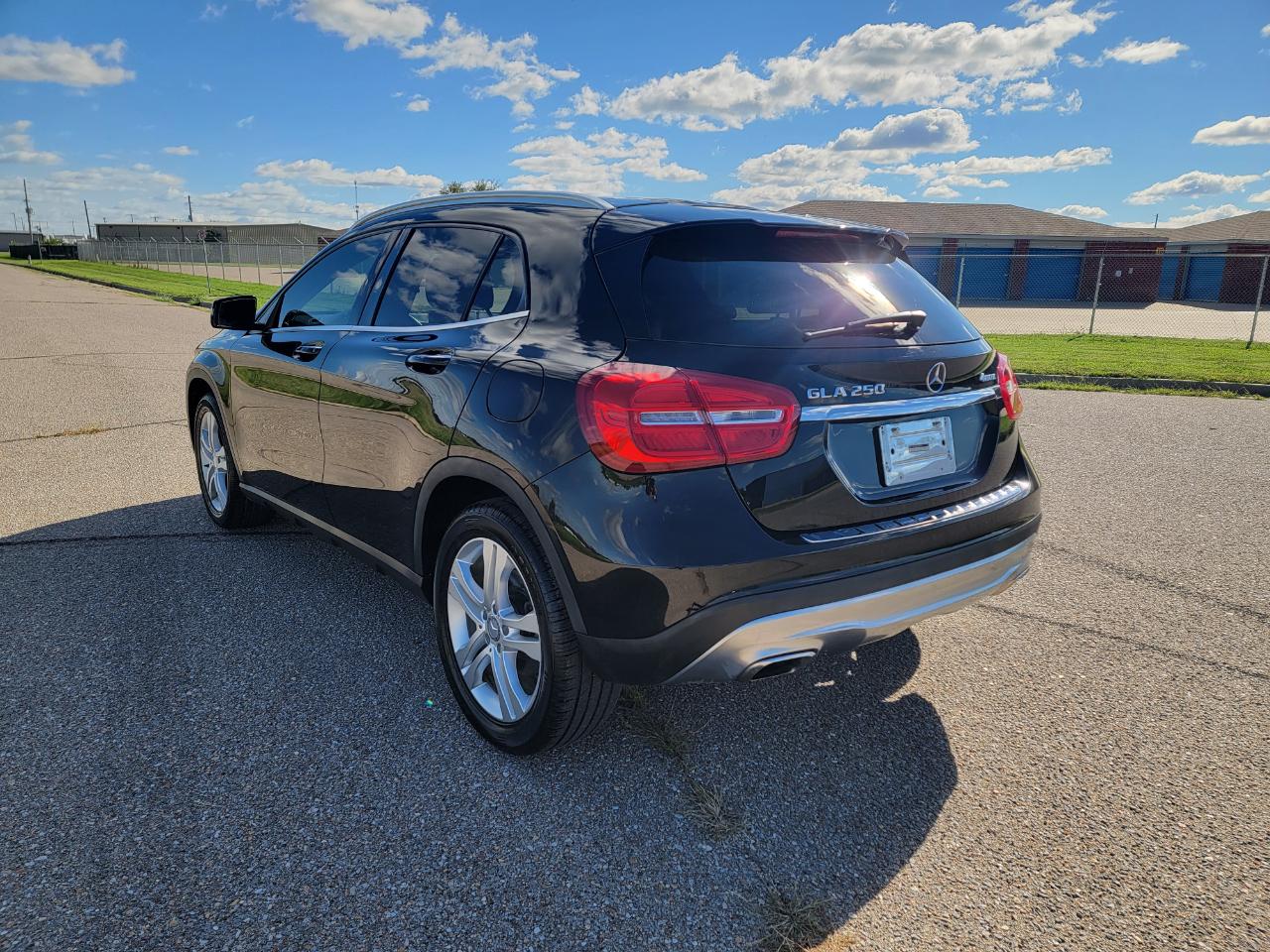 Mercedes-Benz GLA-Class 4MATIC 4dr GLA 250 2015