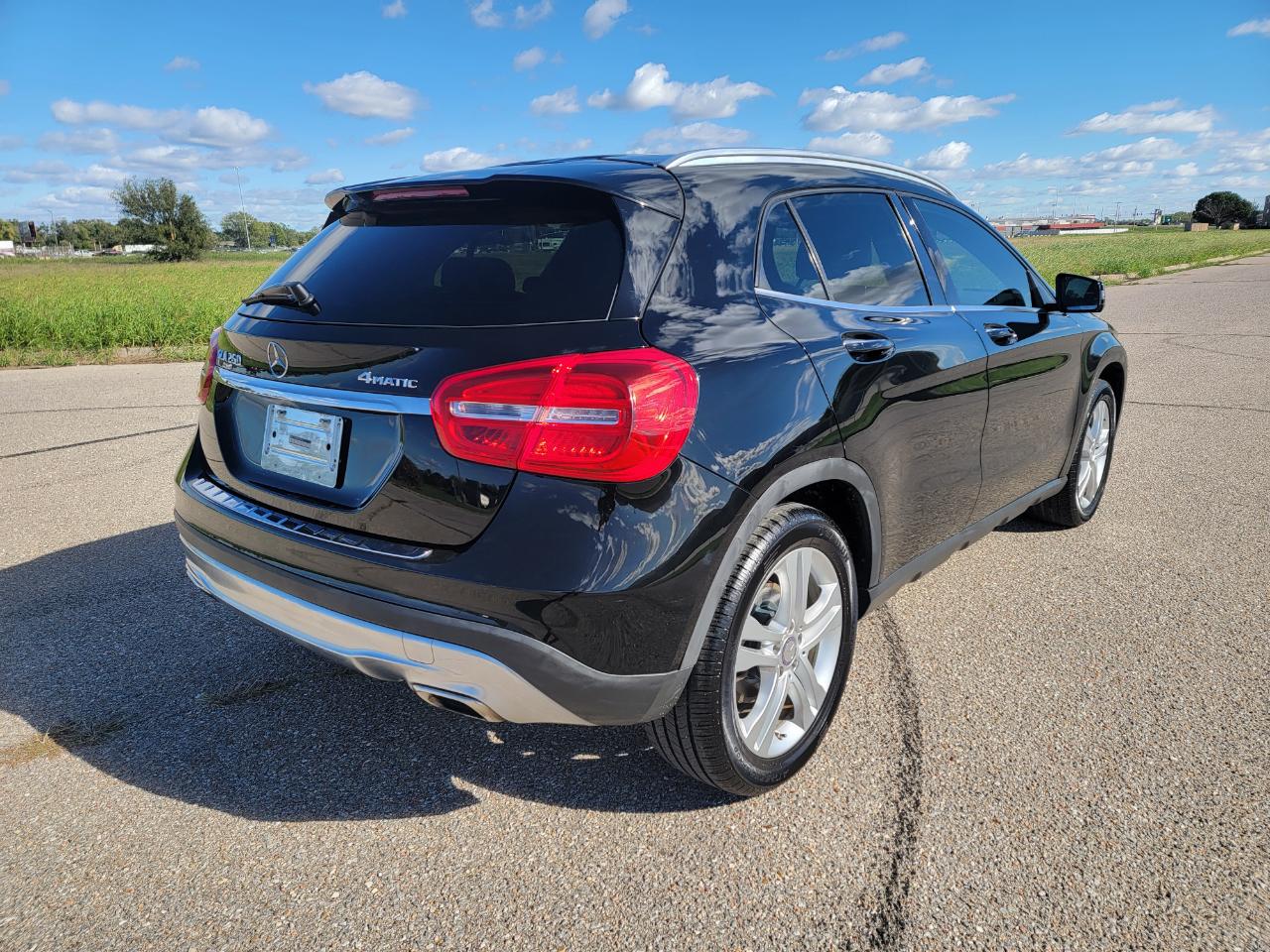 Mercedes-Benz GLA-Class 4MATIC 4dr GLA 250 2015
