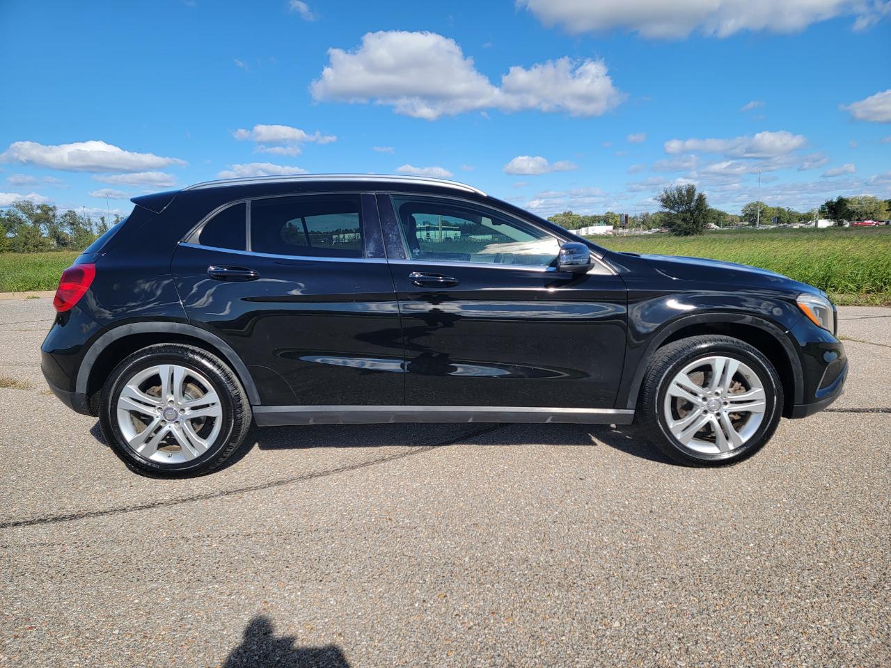 Mercedes-Benz GLA-Class 4MATIC 4dr GLA 250 2015