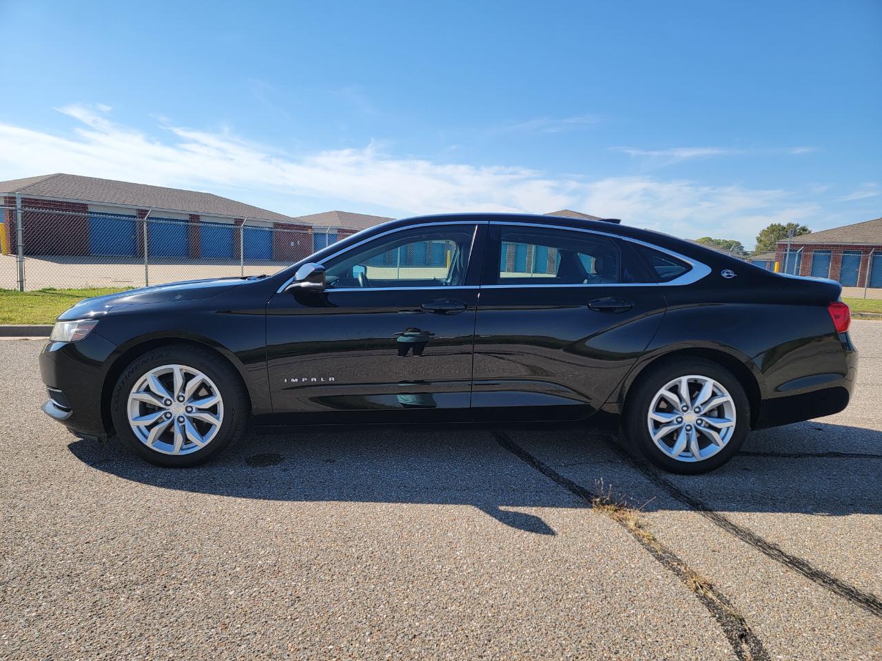 Chevrolet Impala 4dr Sdn LT w/1LT 2017