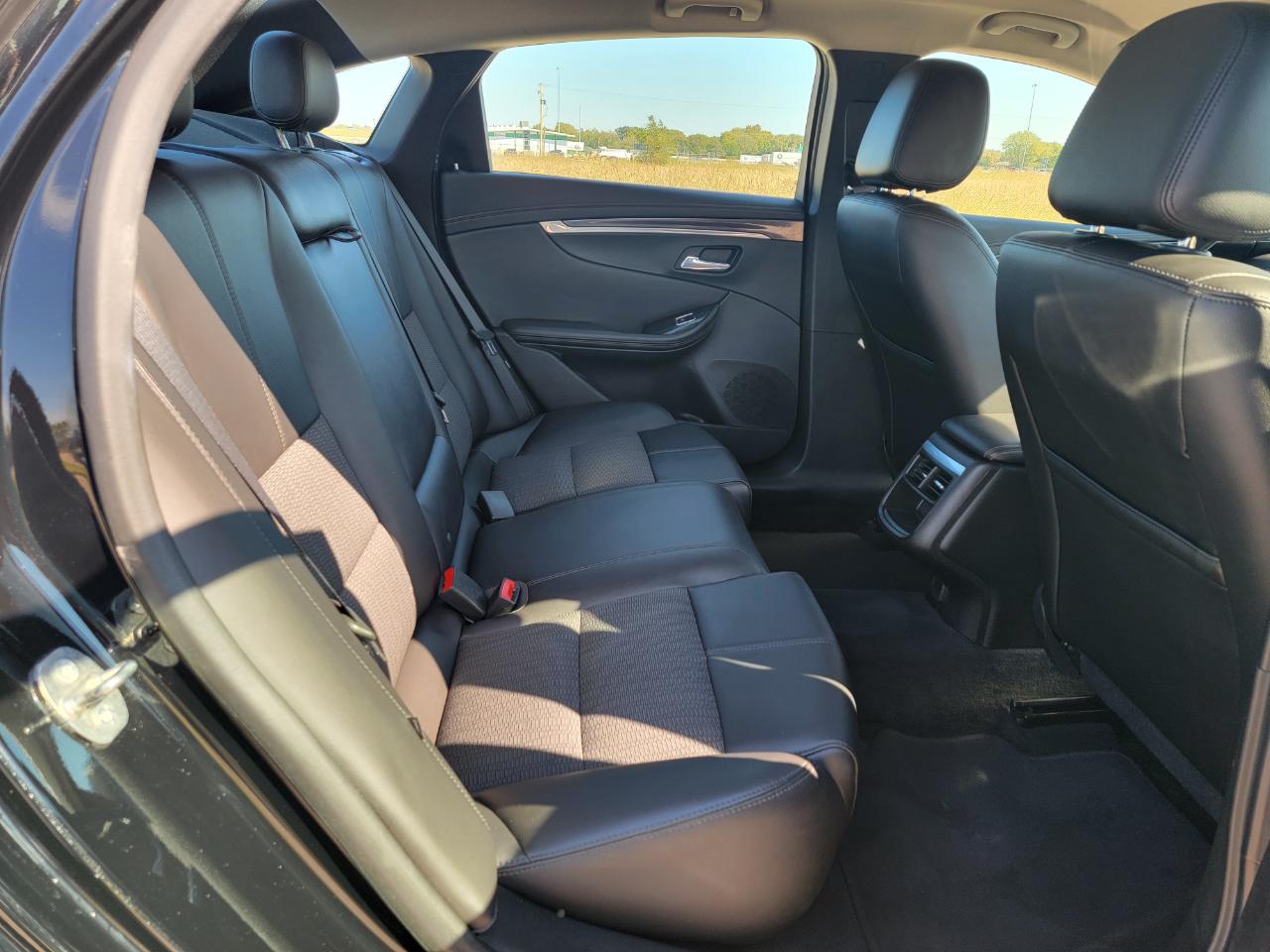 Chevrolet Impala 4dr Sdn LT w/1LT 2017