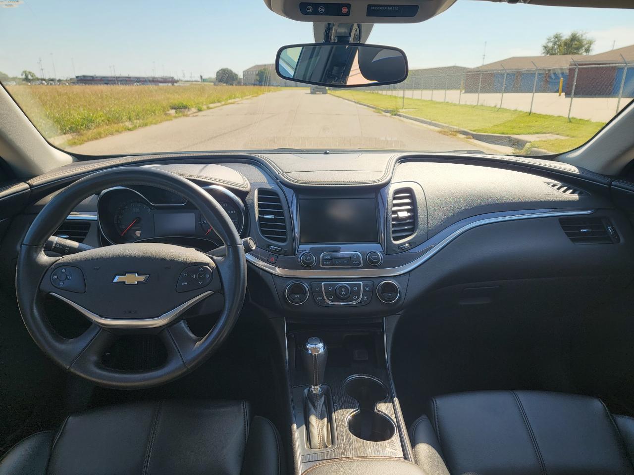 Chevrolet Impala 4dr Sdn LT w/1LT 2017
