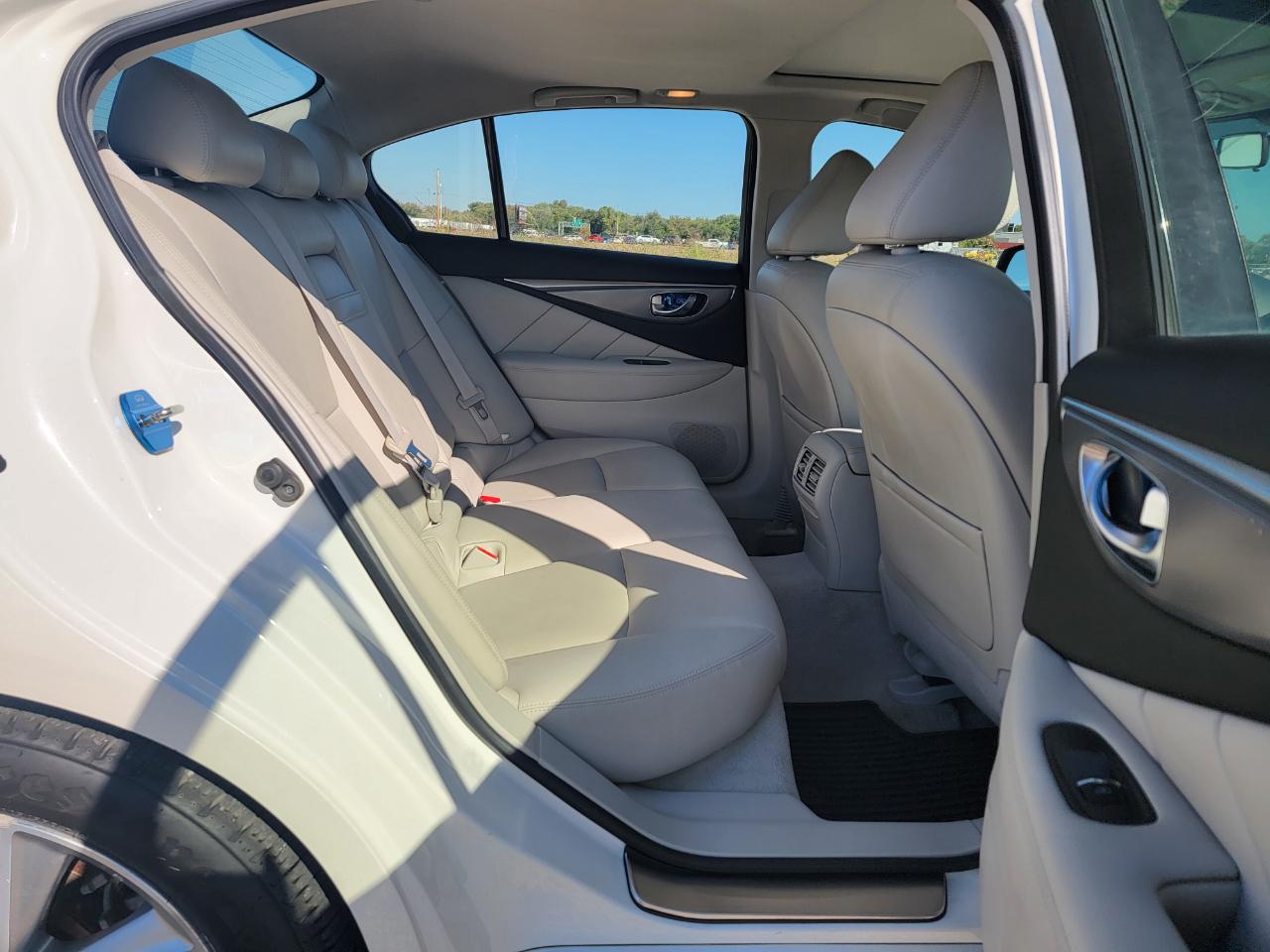 Infiniti Q50 3.0t Premium RWD 2017