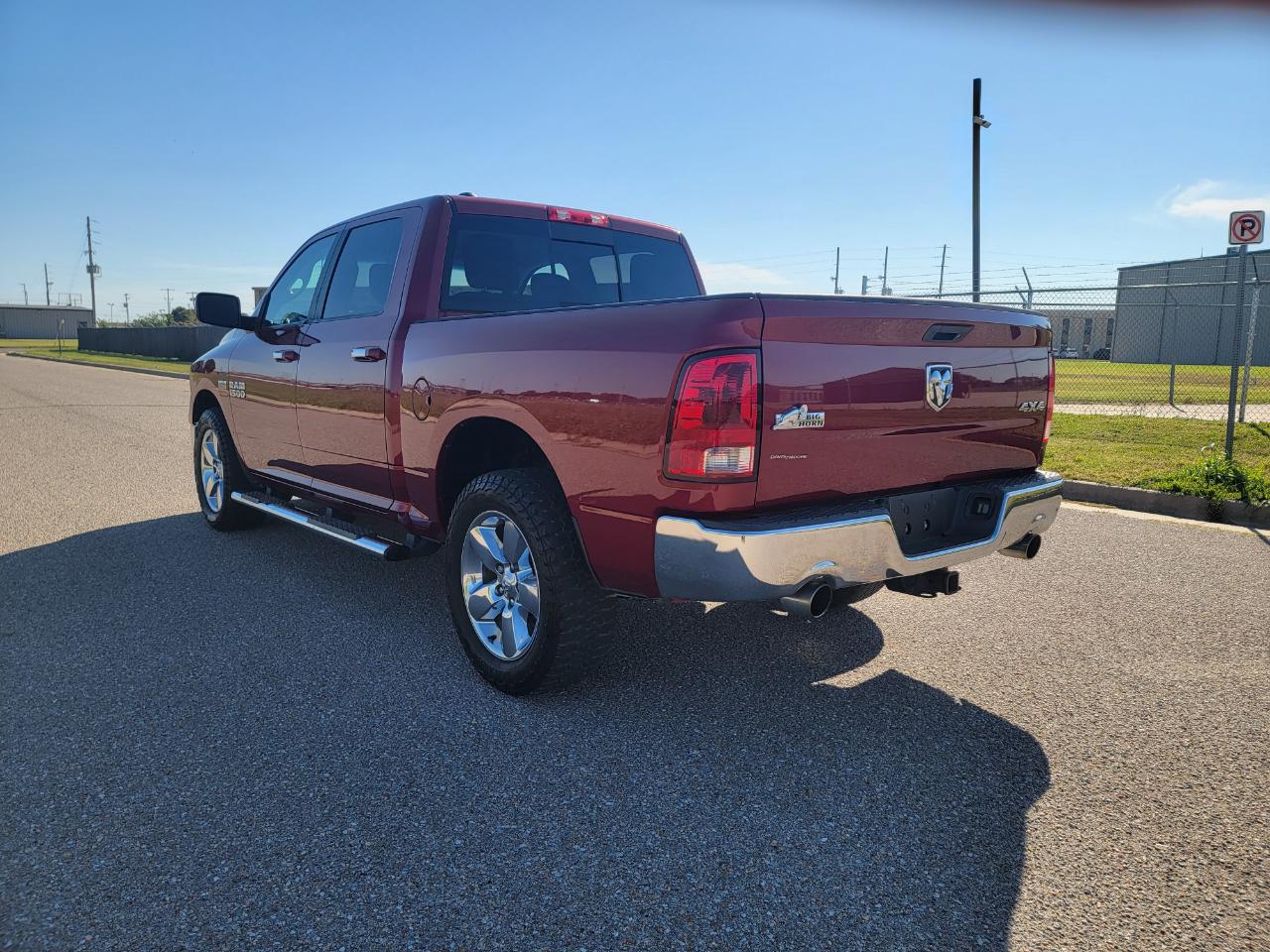 RAM 1500 4WD Crew Cab 140.5" Big Horn 2013