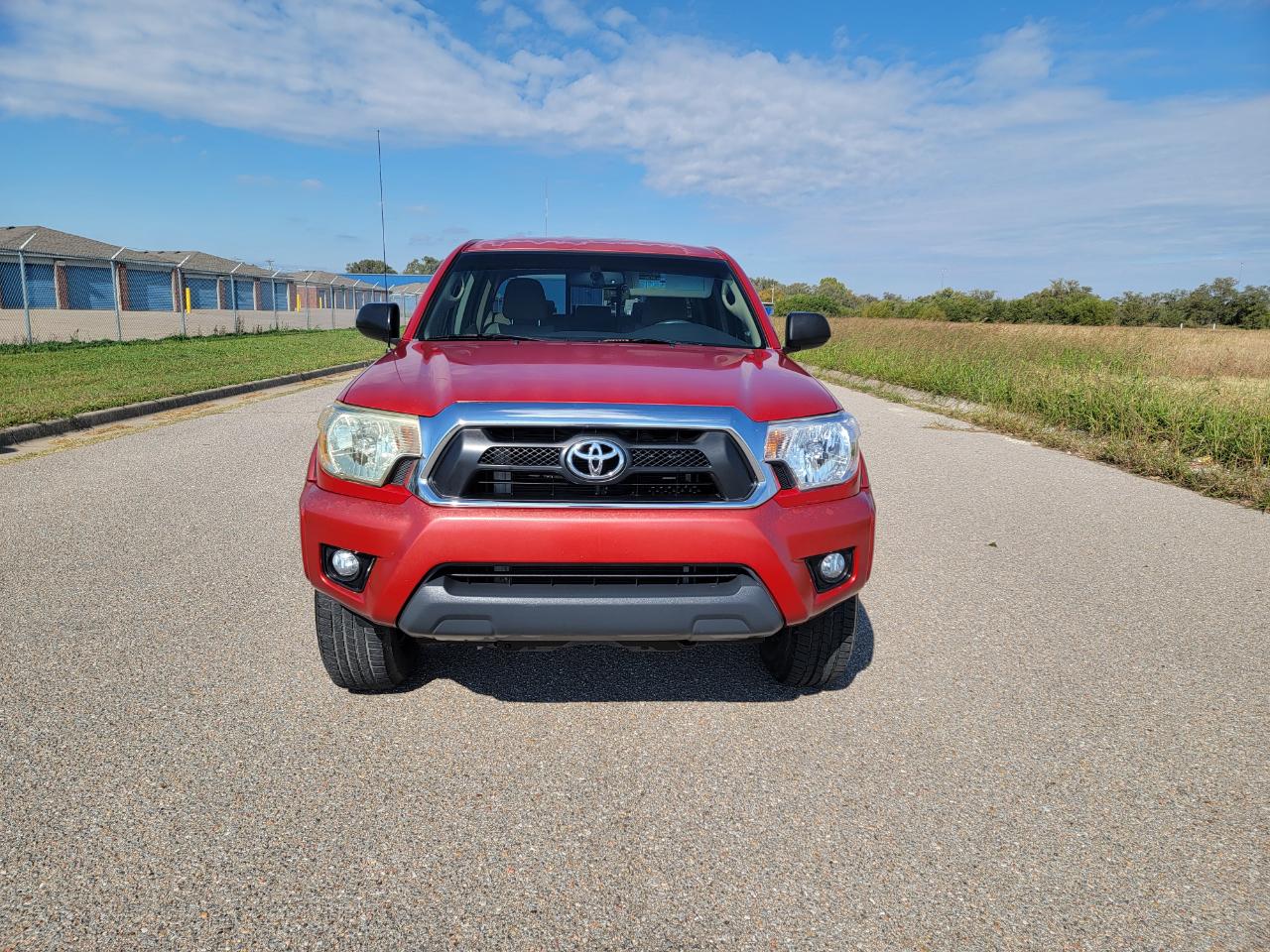 Toyota Tacoma 2WD Double Cab V6 AT PreRunner (Natl) 2013
