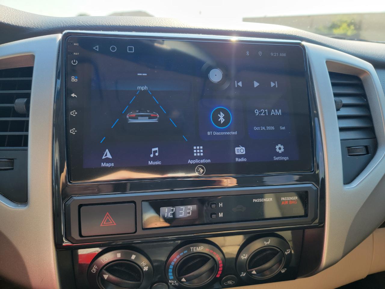 Toyota Tacoma 2WD Double Cab V6 AT PreRunner (Natl) 2013