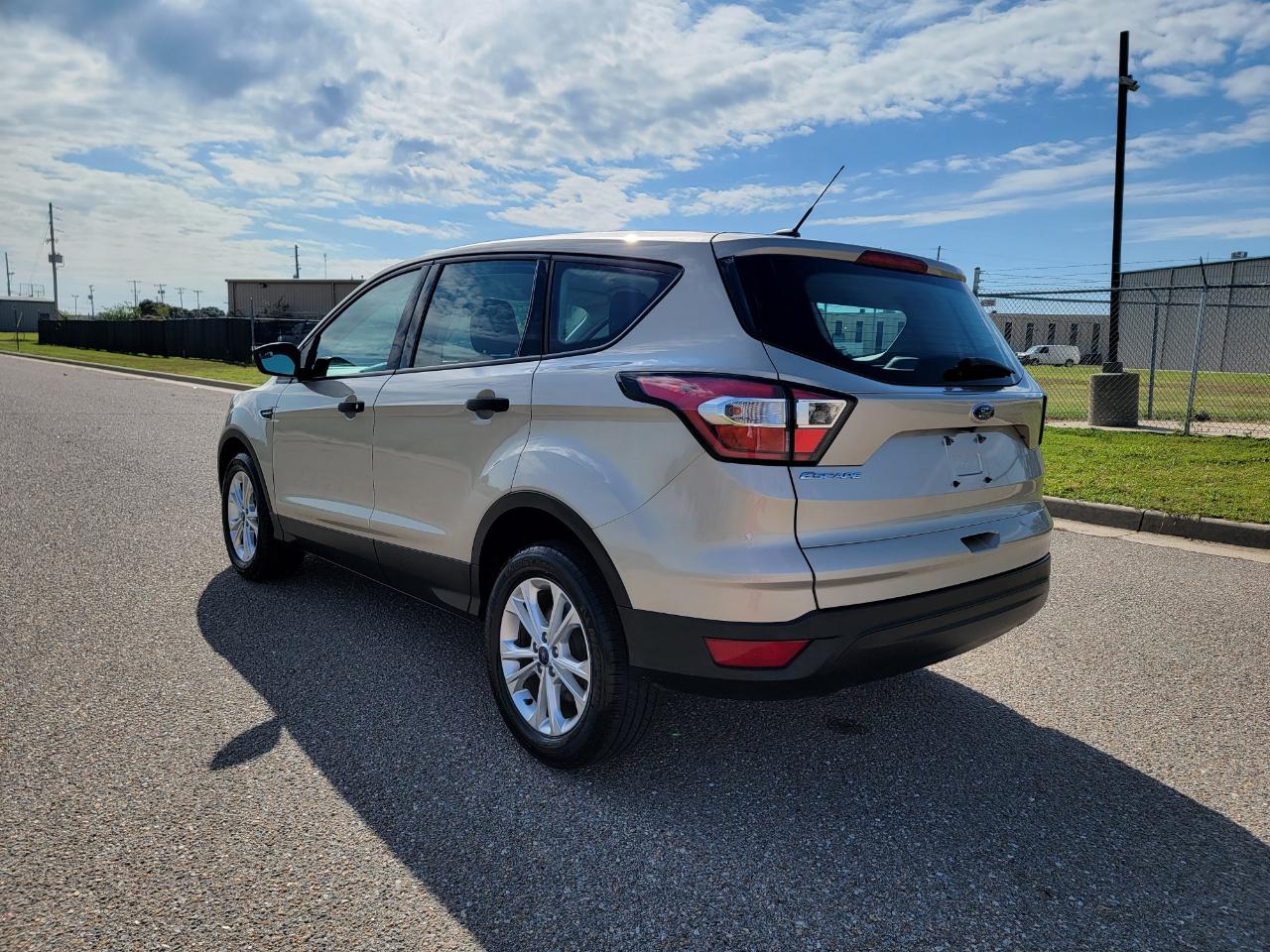Ford Escape S FWD 2018