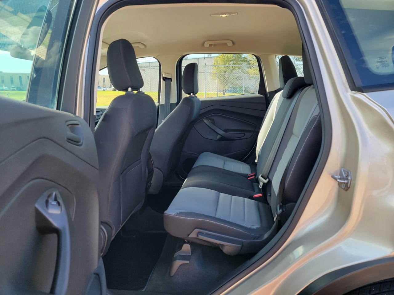 Ford Escape S FWD 2018