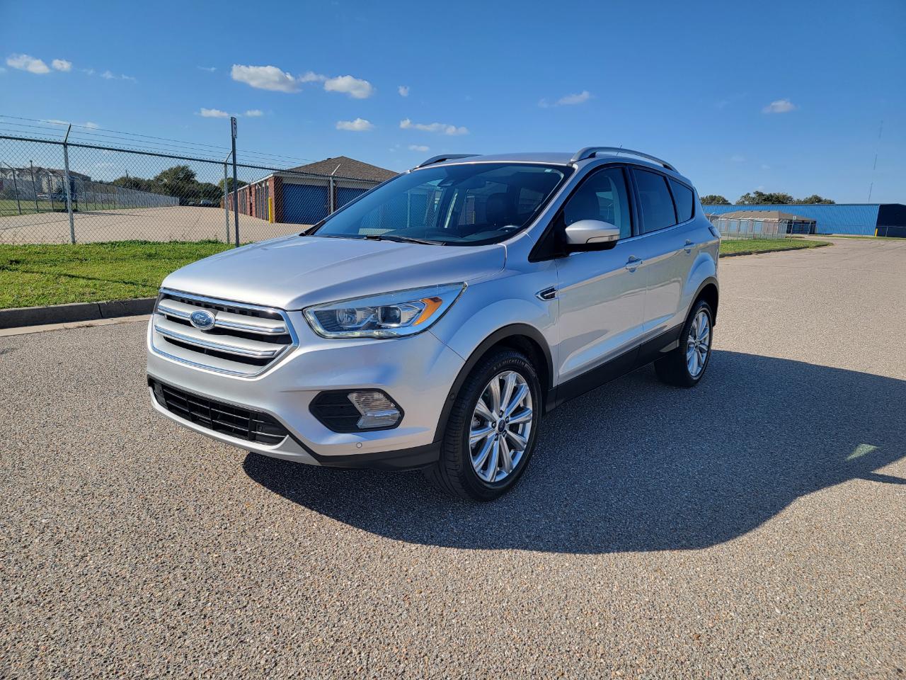 Ford Escape Titanium 4WD 2017