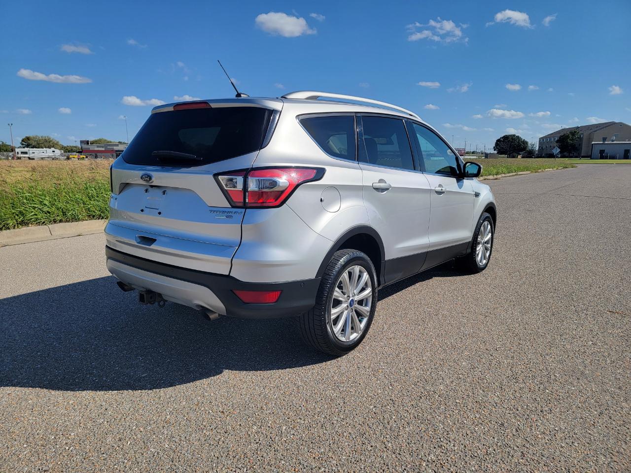 Ford Escape Titanium 4WD 2017