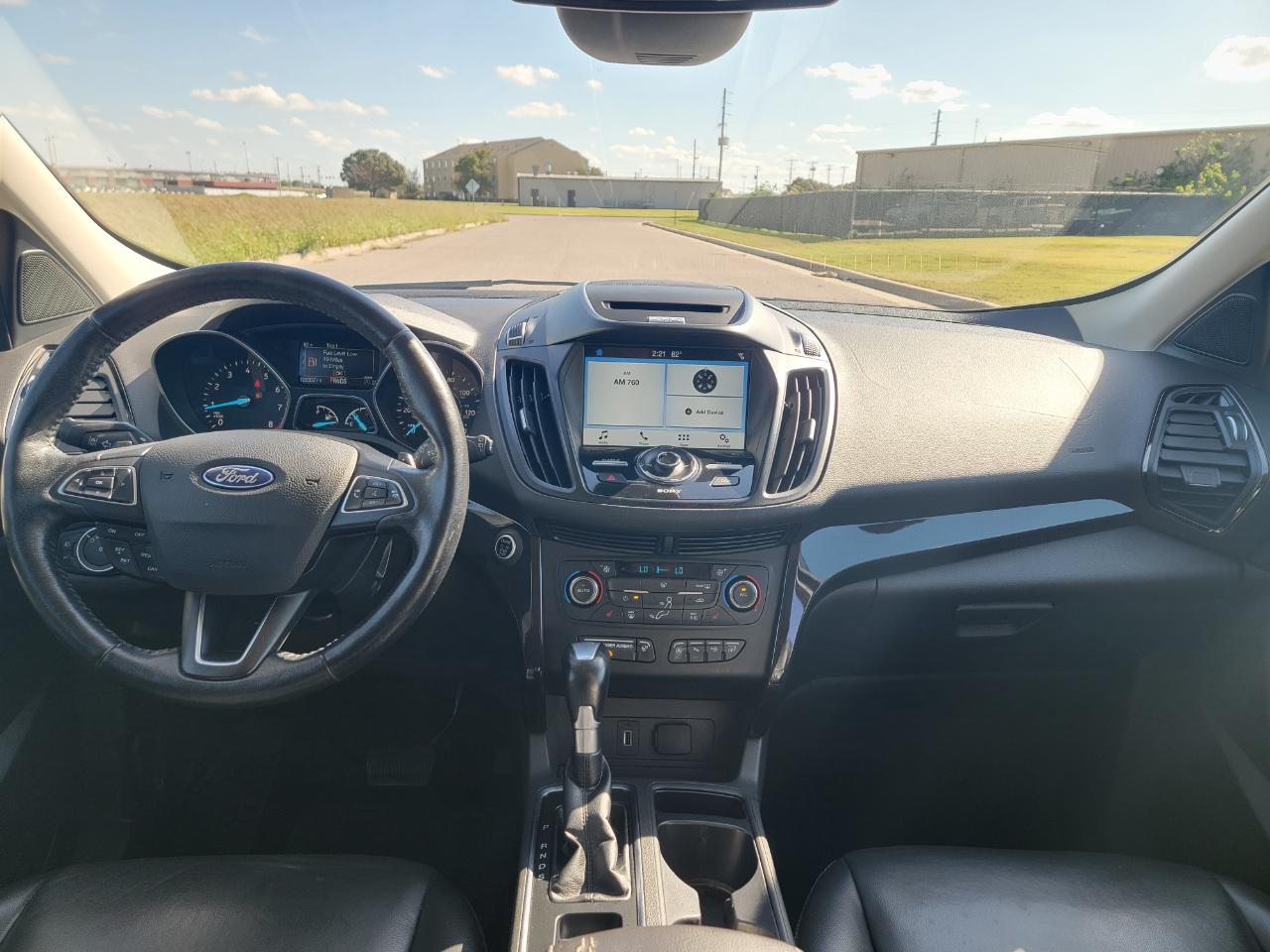 Ford Escape Titanium 4WD 2017