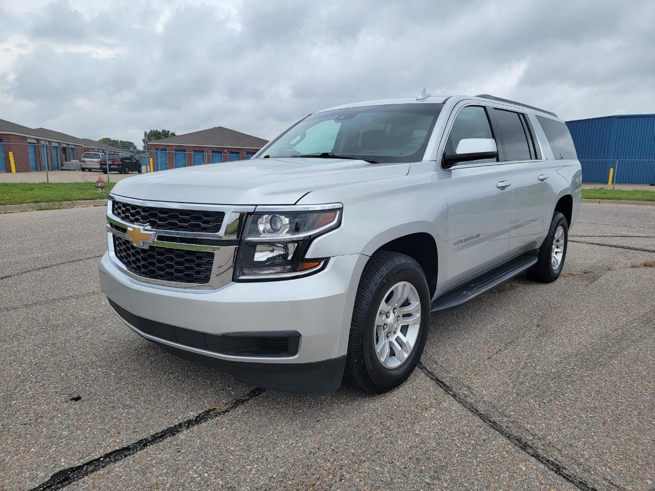 Chevrolet Suburban 4WD 4dr 1500 LT 2019