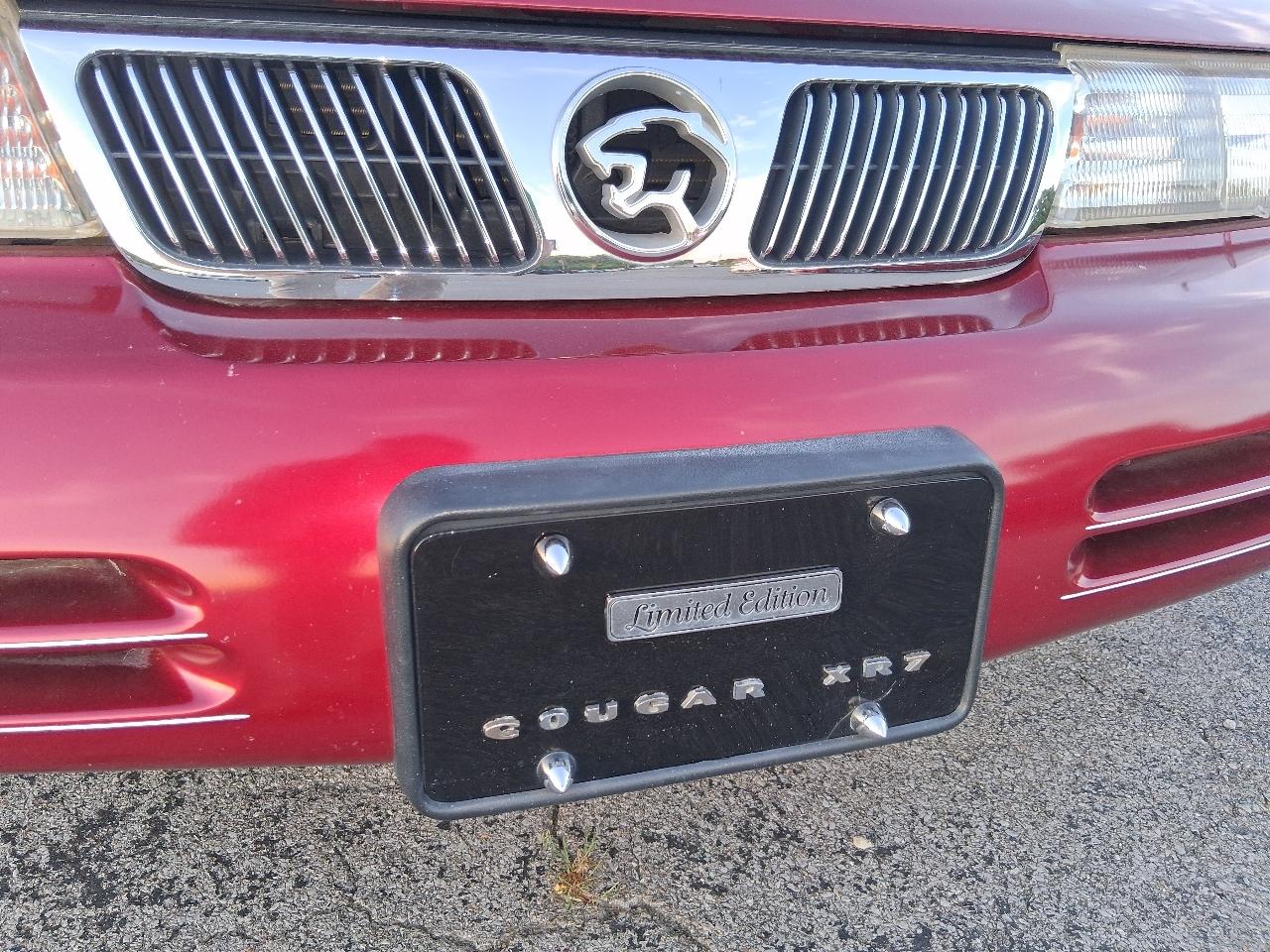 Mercury Cougar 2dr Sedan XR7 1995