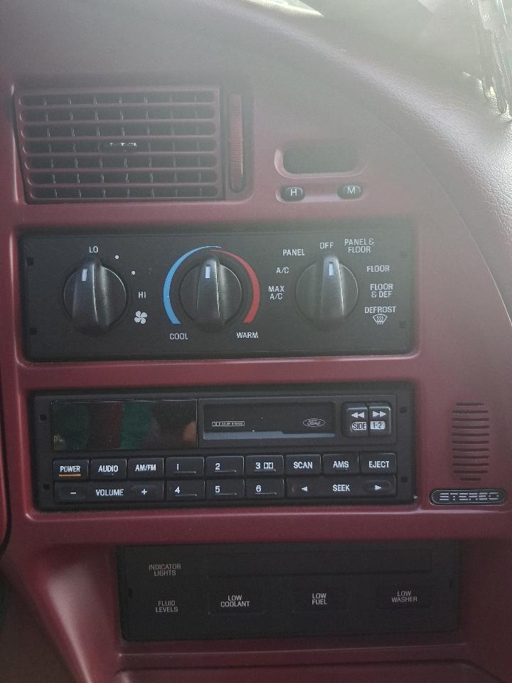 Mercury Cougar 2dr Sedan XR7 1995