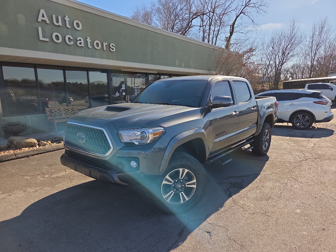 2018 Toyota Tacoma TRD Sport's photo