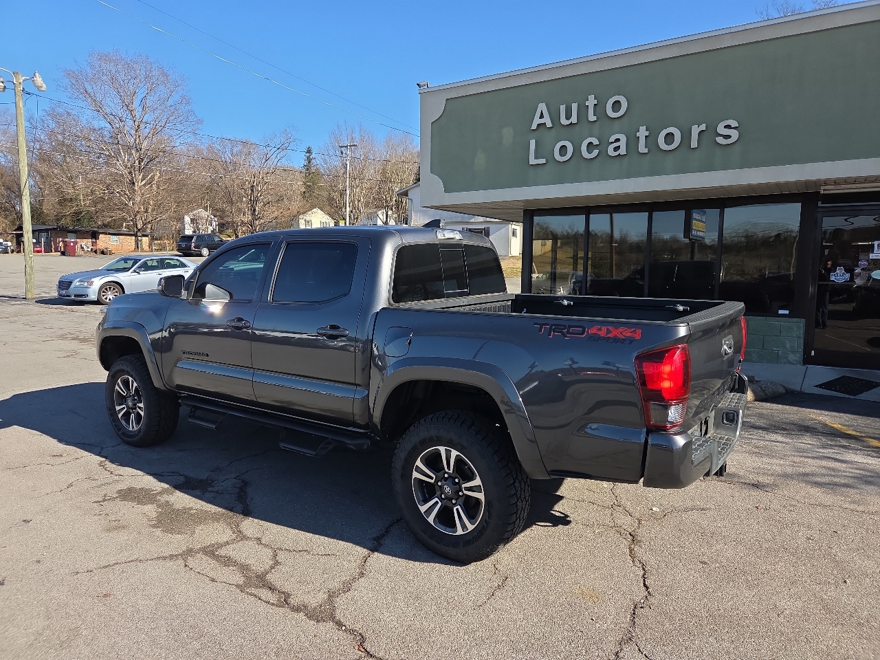 Toyota Tacoma TRD Off Road Double Cab 5' Bed V6 4x4 MT (Natl) 2018
