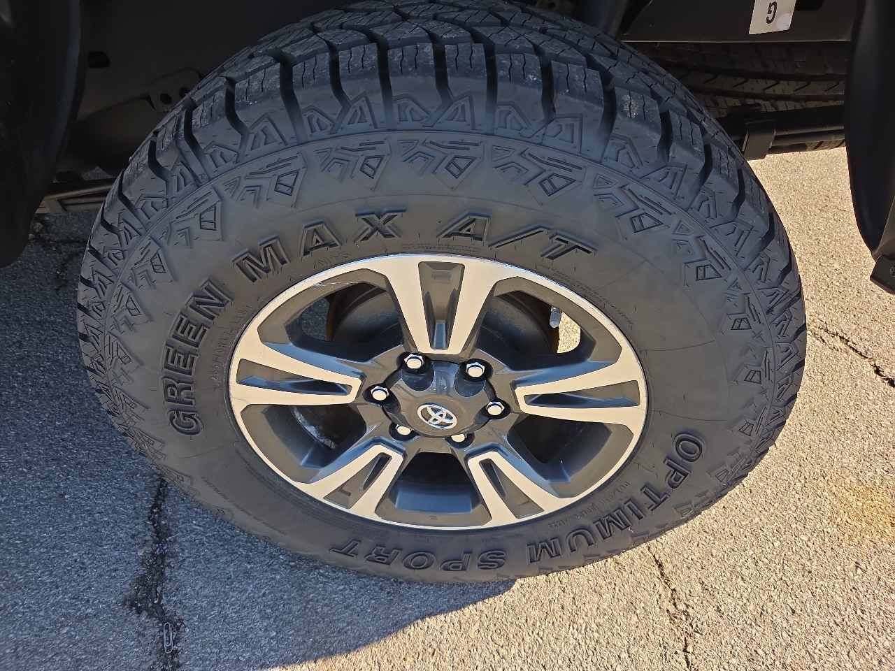 Toyota Tacoma TRD Off Road Double Cab 5' Bed V6 4x4 MT (Natl) 2018