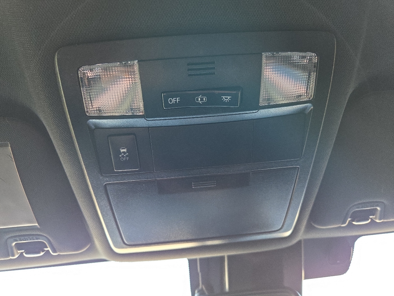 Toyota Tacoma TRD Off Road Double Cab 5' Bed V6 4x4 MT (Natl) 2018