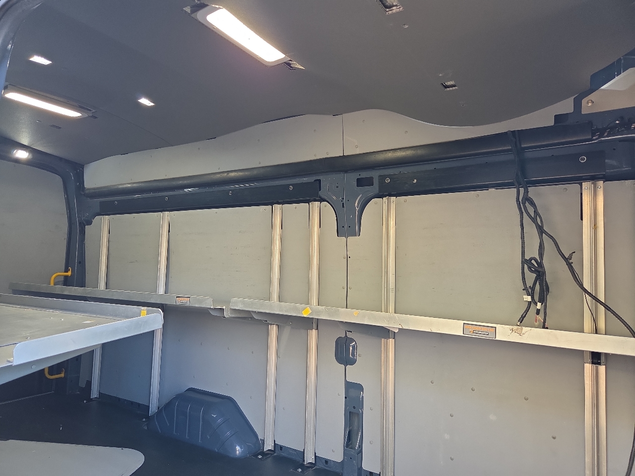 Ford Transit Cargo Van T-250 148" EL Hi Rf 9070 GVWR RWD 2021