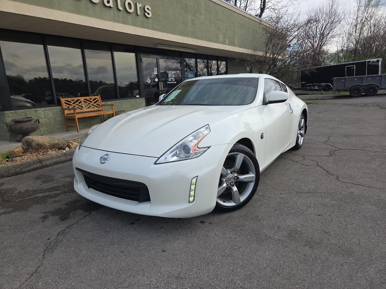 2017 Nissan 370Z Coupe Auto