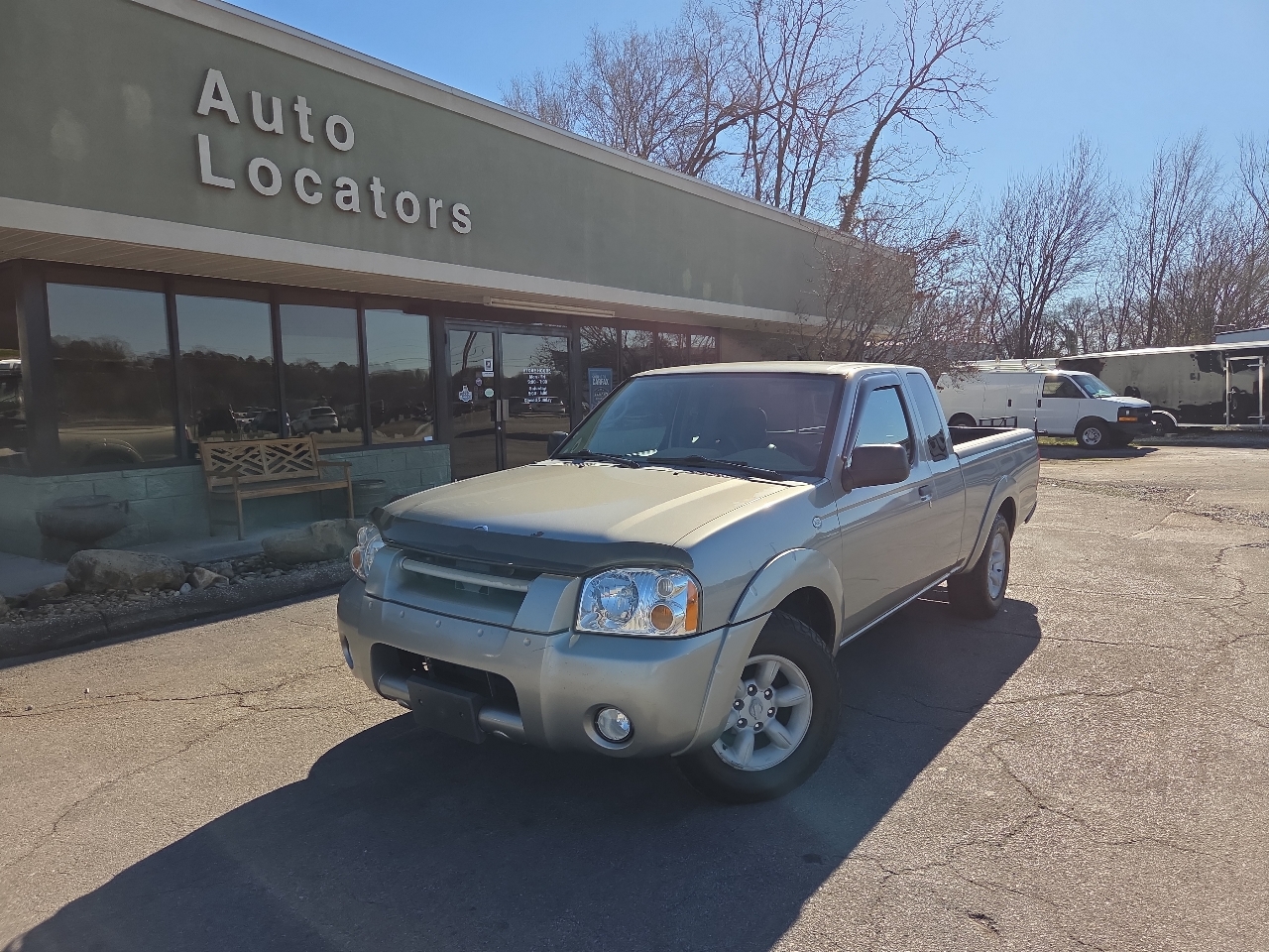 2004 Nissan Frontier 2WD XE King Cab I4 Auto