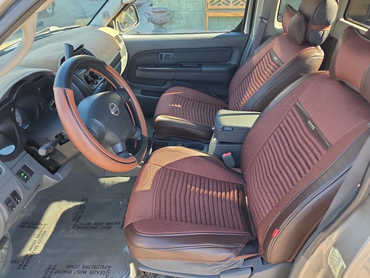 Nissan Frontier 2WD XE King Cab I4 Auto 2004