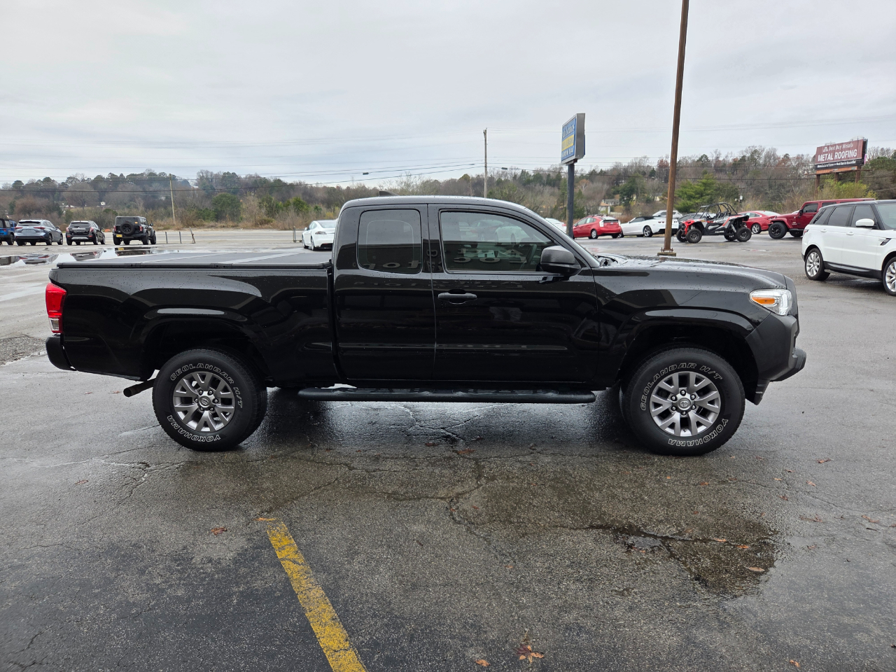 2016 Toyota Tacoma SR5 photo 4