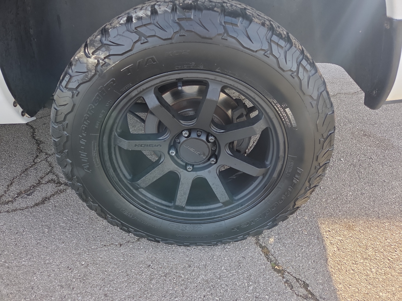 RAM 1500 4WD Quad Cab 140.5" Tradesman 2016