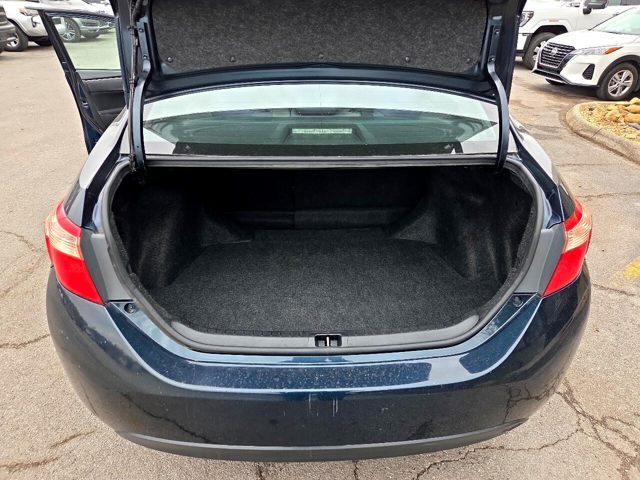 Toyota Corolla 50th Anniversary Special Edition CVT (Natl) 2017