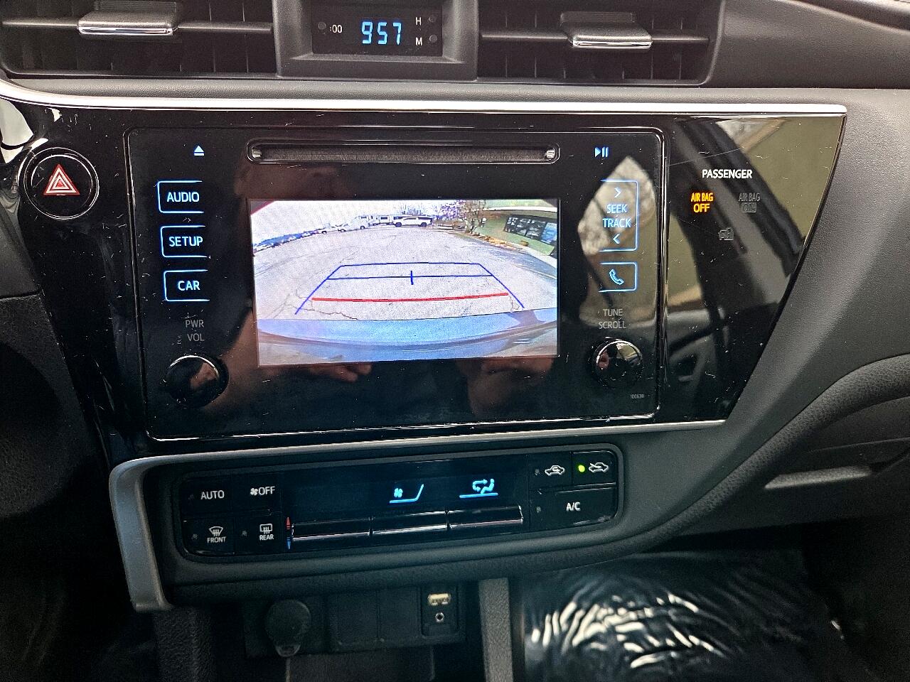 Toyota Corolla 50th Anniversary Special Edition CVT (Natl) 2017