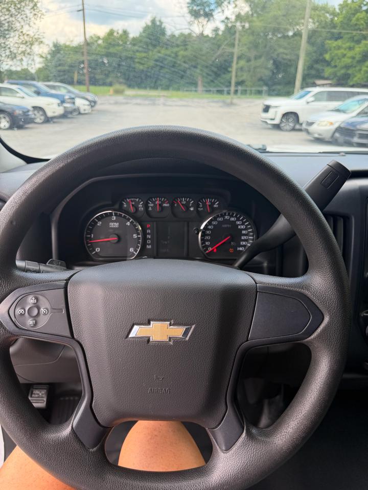 Chevrolet Silverado 1500 2WD Reg Cab 119.0" Work Truck 2015