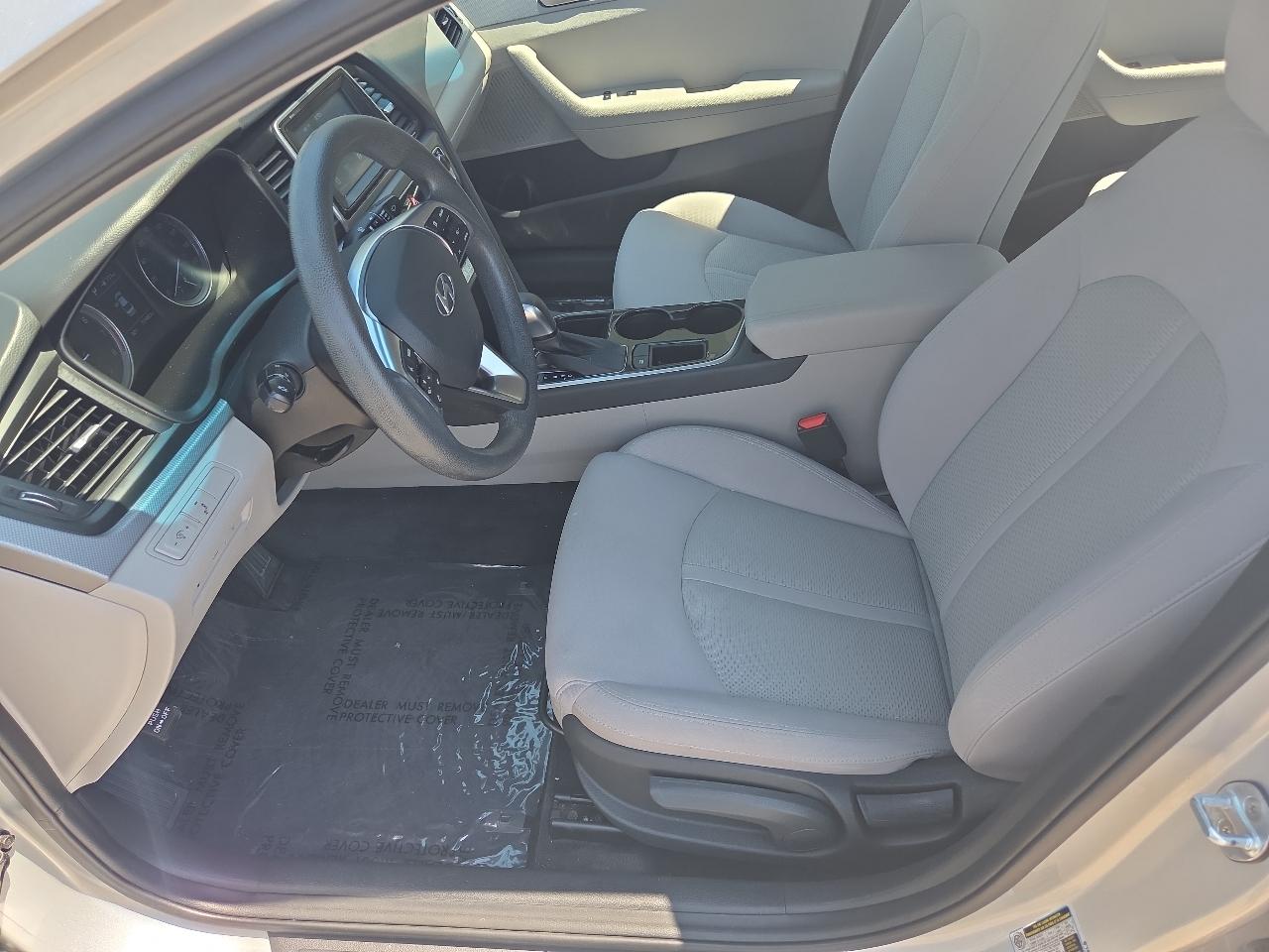 Hyundai Sonata SE 2.4L 2018