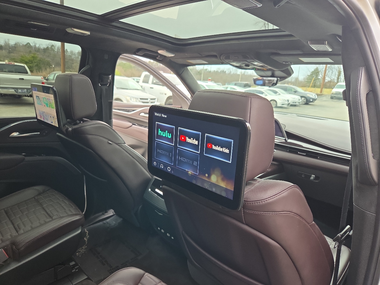 Cadillac Escalade 4WD 4dr Sport Platinum 2023