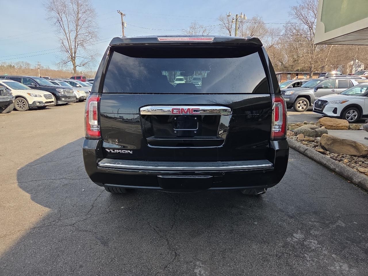 GMC Yukon 4WD 4dr Denali 2017