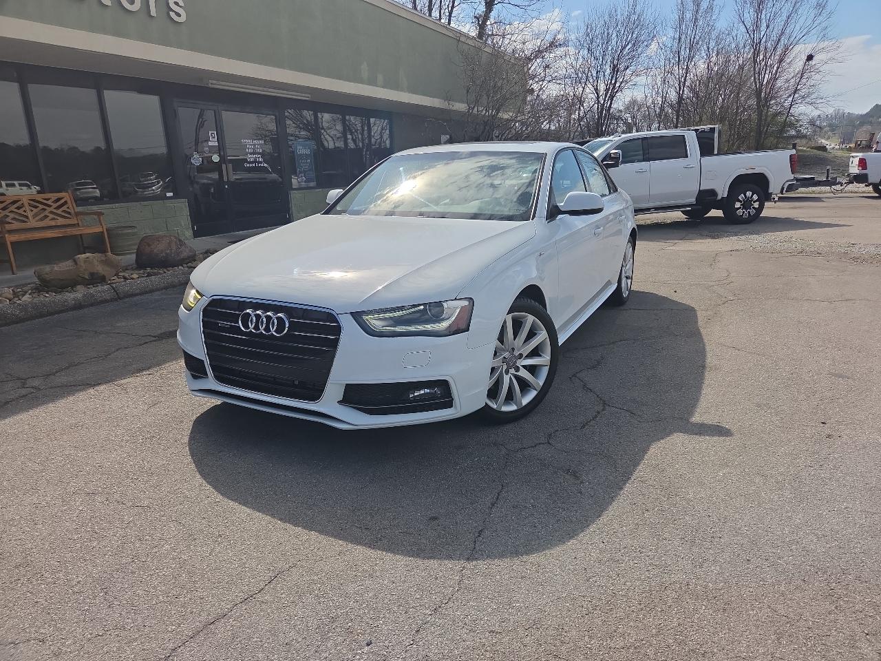 2014 Audi A4 4dr Sdn Auto quattro 2.0T Premium