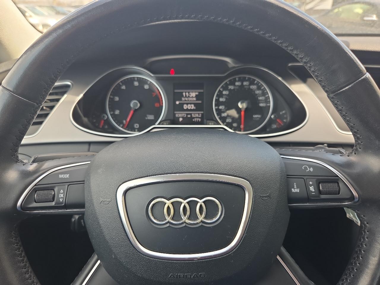 Audi A4 4dr Sdn Auto quattro 2.0T Premium 2014