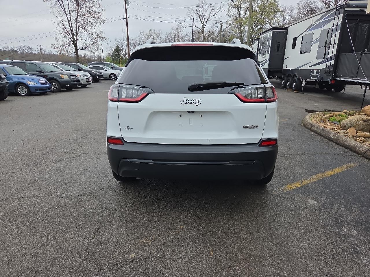 Jeep Cherokee Latitude FWD 2020